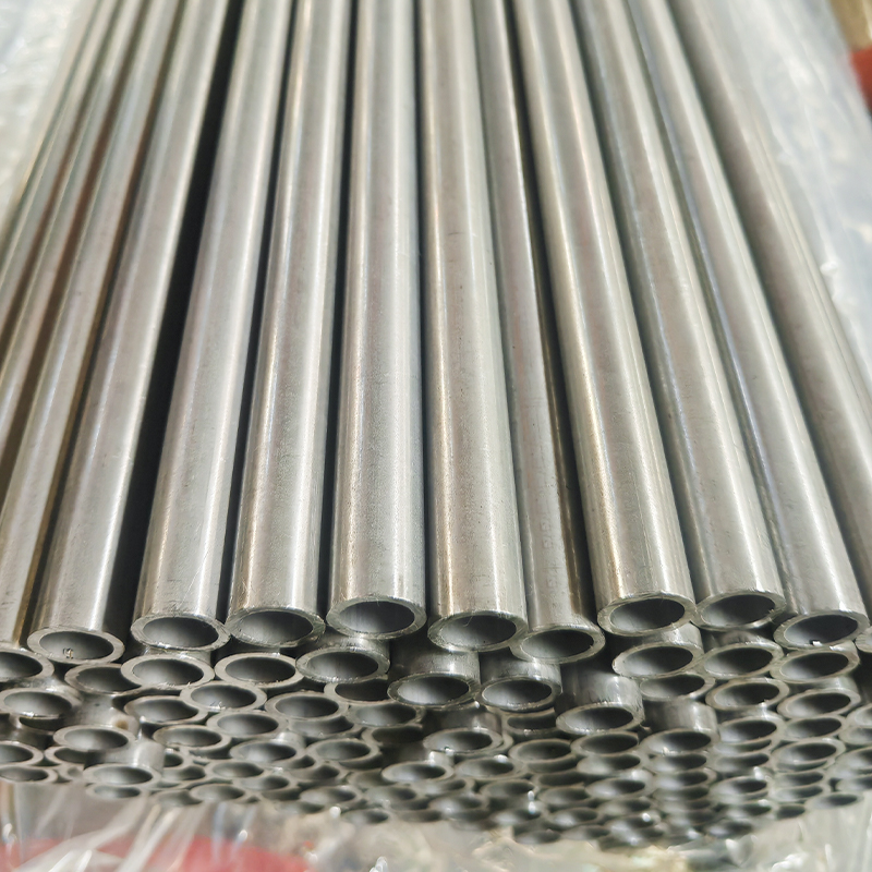 لوله هیدرولیک بدون درز سرد کشیده – ASTM A519 1020، Ø1 اینچ x 0.120»، شناسه صاف برای سیلندرهای هیدرولیک